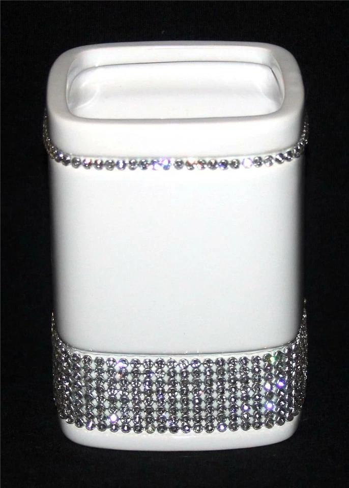 Vaso cuadrado de 4-1/4" de alto con filas de pedrería de cerámica blanca (más de 1000) NUEVO Foto 1 de 1