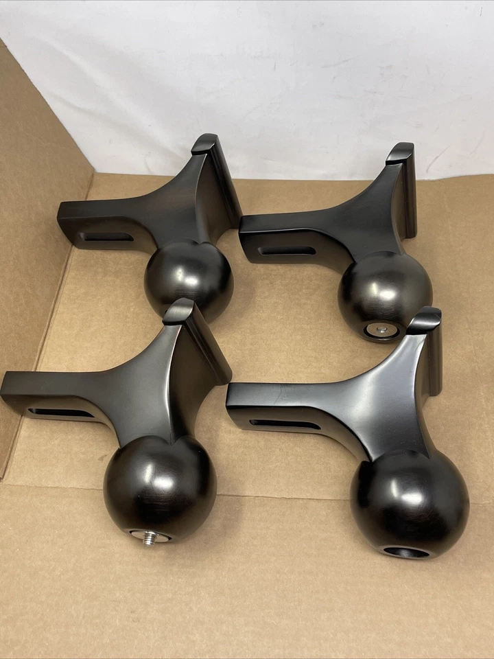 Pies de bañera Pelham & White Cannonball Ball, bronce frotado con aceite, juego de (4) Foto 1 de 4