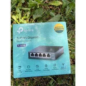 NEW 5-Port Gigabit Desktop Switch Plug and Play Traffic Prioritization - Picture 1 of 2