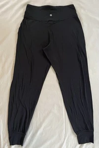 Lululemon Leggings Athletica Stretch Pants Black Size 8 W/ Pockets - Picture 1 of 13