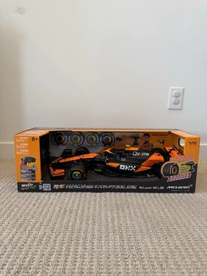 NUEVO - Modelo de coche de Fórmula 1 RC de colección 1:10 sin abrir Lando Norris McLaren Foto 1 de 4