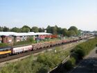 PHOTO  (3) CLASS 66 66847  PASSES BASINGSTOKE WITH AN OLD STYLE CABLE TRAIN WORK