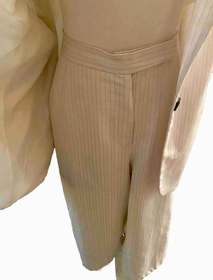 Женский костюм Georgio Saint Angelo из 2 предметов размер 24w. Брюки Kapri. - Изображение 1 из 4