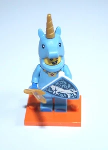 LEGO® Minifigura Serie 18 (40 Años): Disfraz Unicornio Caballero Azul 71021 NUEVO - Imagen 1 de 1