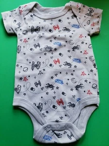 UNISEX INFANT STAR WARS SHIPS X-WING, TIE FIGHTER SIZE 6-9 MONTHS BODYSUIT NEW - Picture 1 of 12