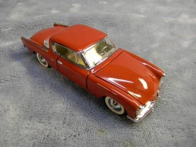 1/43 SCALE VINTAGE 1953 STUDEBAKER COMMANDER COUPE BROWN FRANKLIN MINT CAR - Image 1 of 4