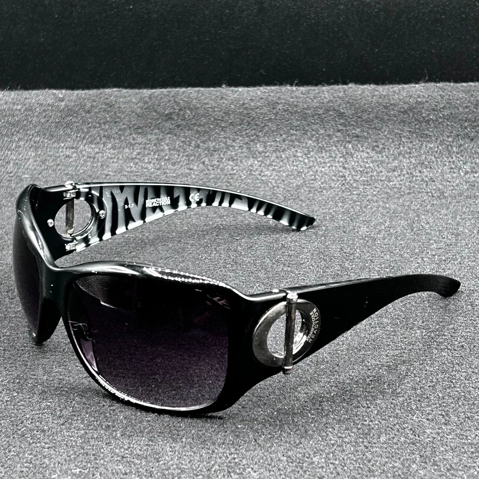 Kenneth Cole Reaction KC1157 Sunglasses Black Frame w/ Gradient Lenses - Used - Image 1 of 4