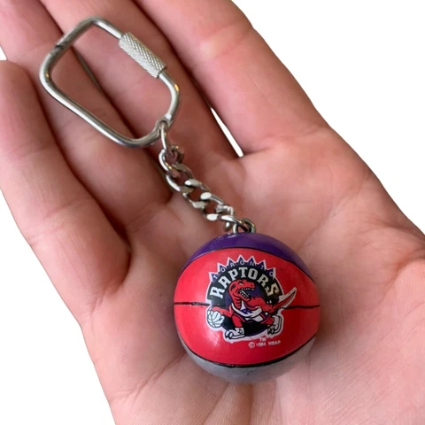 VINTAGE TORONTO RAPTORS BASKETBALL KEYCHAIN 1994 Cover