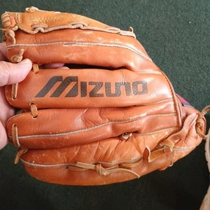 MIZUNO Right Hand Throw Leather Pro Model Baseball Glove MM5085 - Picture 1 of 6