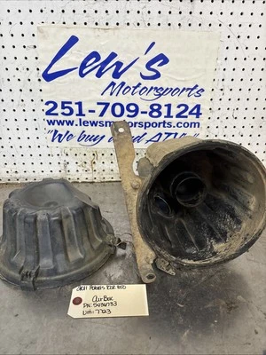 Polaris RZR 800 2011 caja de aire 5436733 tiene 2 pestillos rotos Foto 1 de 4