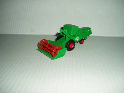 Комбайн-комбайн Lesney Matchbox King Size K-9 Claas 1967 - Изображение 1 из 4