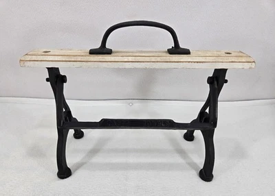 Dispensador de toallas de papel de hierro fundido vintage/cocina/granja con mango Foto 1 de 4