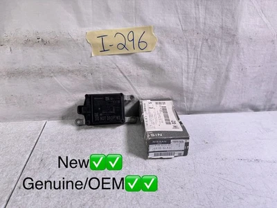 2020 - 2025 Nissan Sentra Cruise Distance Control Radar Sensor OEM 28438-6LA3C - Image 1 of 4
