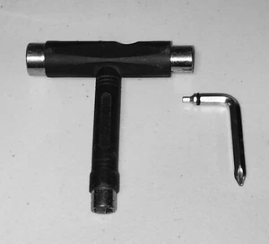 Unit Skateboard Wrench with 3 Size Socket & Philips Screwdriver Tool Kit Set - Picture 1 of 1