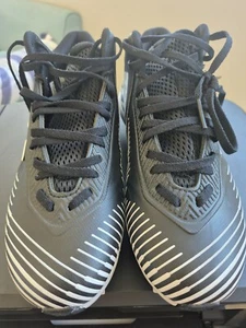 Football Cleats Adidas  Black  Size 8 - Picture 1 of 8