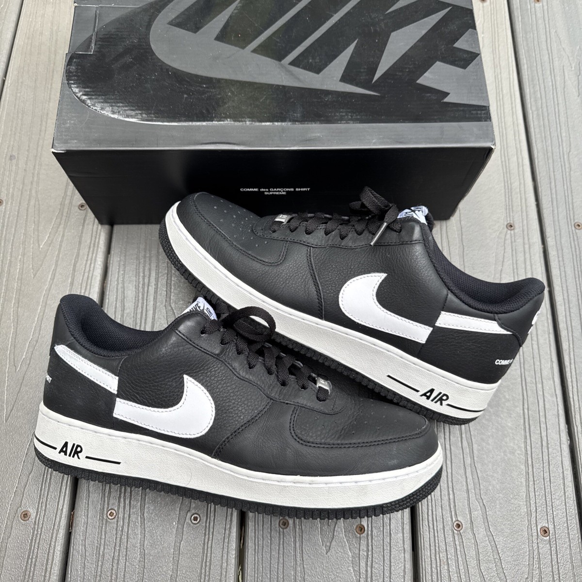 Nike Supreme x Comme des Garçons SHIRT x Air Force 1 Low Nike Supreme x Comme des Garçons SHIRT x Air Force 1 Low