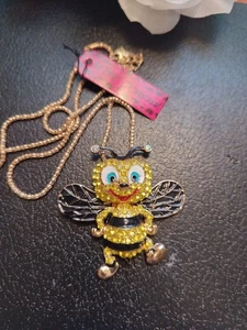 Betsey Johnson Delightfully Cute Bumblebee Necklace Yellow/Black Cuteness Alert - Picture 1 of 8