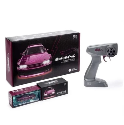 Hot Wheels RC Nissan Skyline GTR R32 Pandem Scala 1:64 Telecomando JDM 2025 - Immagine 1 di 2