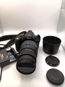 Nikon D3000 Kamera mit Sigma Objektiv 70-300mm 1:4-5.6 - Bild 1 von 7