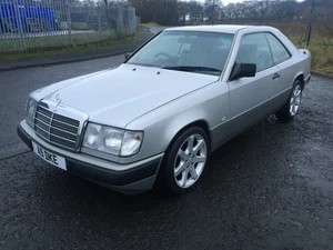 1989 MERCEDES 230 CE COUPE, AUTO, SILVER, CLASSIC CAR NO RESERVE - Picture 1 of 12