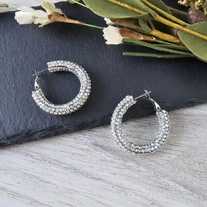 Irisierende Strass Creolen, hypoallergen Edelstahl Handarbeit - Bild 1 von 9