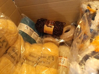 KNITTING WOOL YARN JOBLOT CLEARANCE LOT SALE Wholesale 100/50g BALLS X 20 New 9 - Image 1 of 3