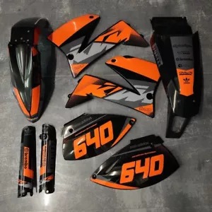 Plastics + Graphics KTM LC4 SMC 620-660 1999-2004 LED Tail light included - Picture 1 of 19