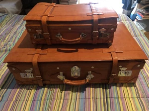 Neuer Lederkoffer mit Schlüssel - 76 x 45 x 23 cm 48 x 29 x 18 - Bild 1 von 5