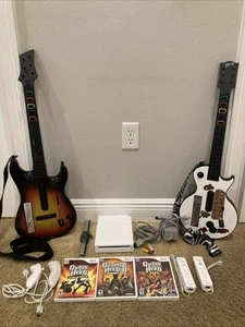 Pacchetto Console Wii Guitar Hero Giochi + Controller + Chitarra + Cavi + Testato!! - Foto 1 di 12