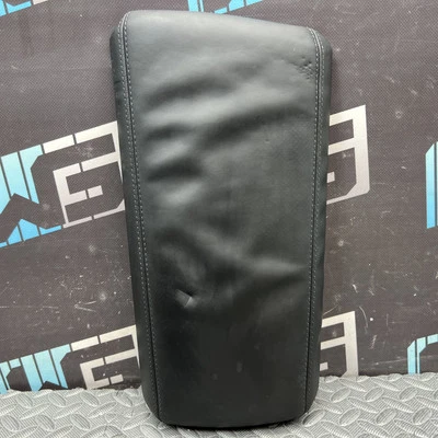 OEM 2021-2024 BMW M3 G80 reposabrazos consola central tapa cuero negro Foto 1 de 4