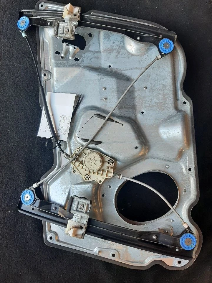 Panel eléctrico regulador ventana delantera conductor Ford Fusion 2006-2012 sin motor  Foto 1 de 4