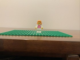 Authentic 2003 LEGO Marvel Spider-Man 1 Movie Mary Jane Minifigure 4852 Rare