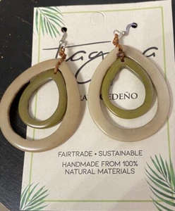 NWT Handmade Fairtrade Natural Material Tagua Nut Earrings 2.5" Drop Dangle - Picture 1 of 4