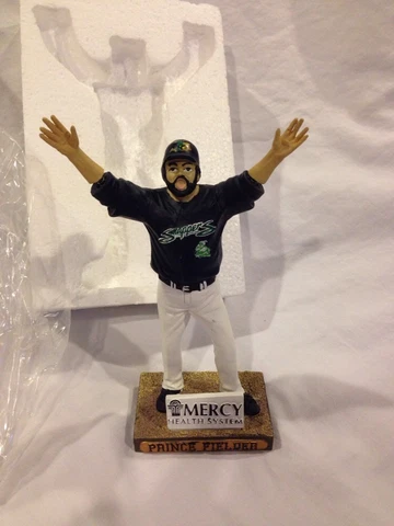 Rare NIB Prince Fielder Beloit Snappers Bobblehead Arms Brewers Tigers Rangers Cover