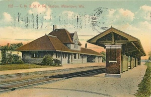 WATERTOWN WISCONSIN CHICAGO MILWAUKEE ST PAUL RAILROAD STATION 1909 OLD POSTCARD - Bild 1 von 2