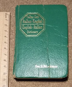 Collins Gem Italian English Dictionary 1976 . Slight damaged due to use - Picture 1 of 4