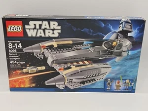 LEGO Star Wars: General Grievous' Starfighter (8095) Brandneu Versiegelt - Bild 1 von 10