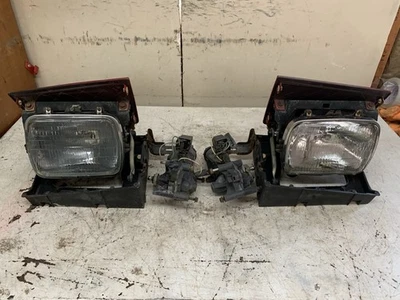 Pontiac Firebird 1982 transmisión automática derecha izquierda oculta montaje de luces de cabeza Foto 1 de 4