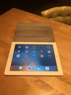 Apple iPad 2a Generazione 9.7" 32Gb Wi-Fi Tablet - Argento - Imagen 1 de 4