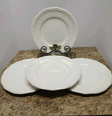 Lote de 4 platos de cena blancos de repuesto Gibson Everyday Scarborough - 10,5"  Foto 1 de 4