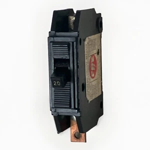FPE Federal Pacific NQ112020 Single Pole 120V 20A Quicklag Circuit Breaker - Picture 1 of 11