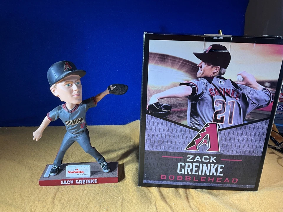 V11-51 ZACK GREINKE BOBBLEHEAD - ARIZONA DIAMONDBACKS - MLB - 7” TALL - Image 1 of 4