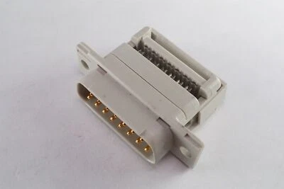 17-DAFR-B15P Amphenol D-Sub Connector Plug for Flat Ribbon Cable Vert 15 A IDC - Image 1 of 4