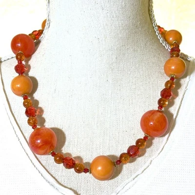 Collar de baquelita caramelo naranja mármol, resina, vidrio agrietado 21" para mujer Foto 1 de 4