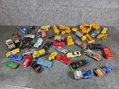 Vintage Lot 30 + Loose 1/64 Diecast Cars Vehicles Hot Wheels Matchbox Lensey  - Image 1 of 4