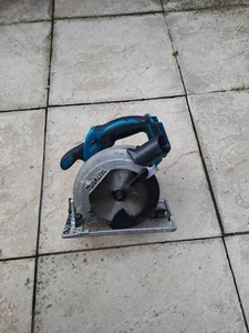 Makita DSS611 18V LXT Li-ion Cordless Circular Saw 165mm Body Only - Picture 1 of 6