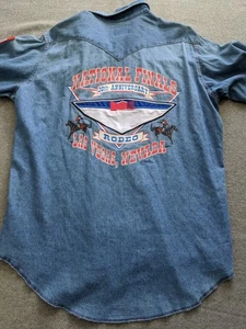 Vintage Wrangler National Finals Rodeo Denim Shirt Mens Size L Blue Cowboy Y2K - Picture 1 of 8
