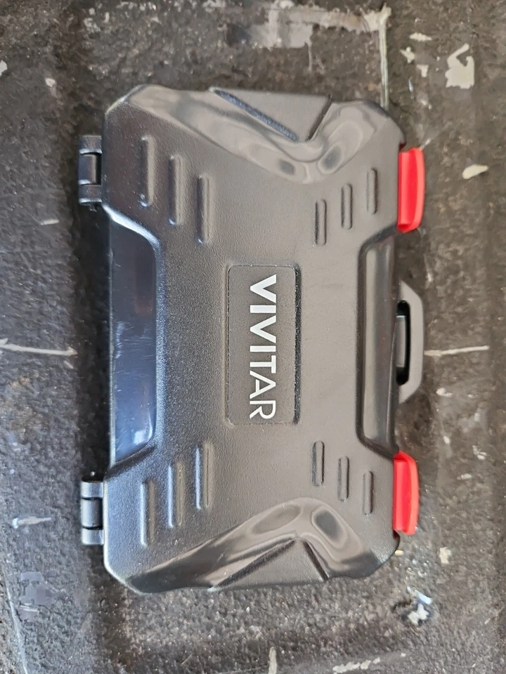 Vivitar SD Hard Case Black With Red Closure Tabs Memory Card Case Viv-mw24-p4l - Image 1 of 4