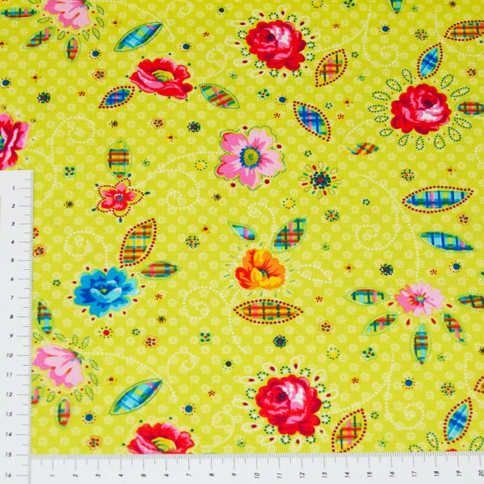 Blüten auf Grün Serie Sommerblumen Free Spirit Patchwork Stoff (0172) - Bild 1 von 1