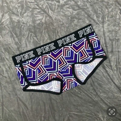 NUEVO CON ETIQUETAS Victoria’s Secret ROSA Raro Logo Boyshort Bragas Patrón Mediano Foto 1 de 2